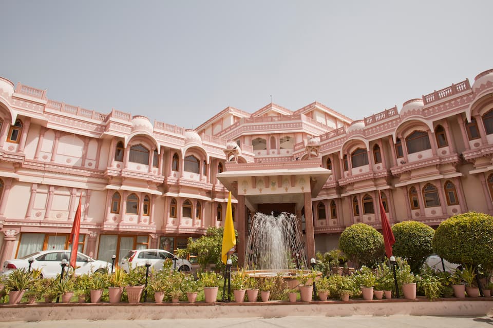 Hotel Raj Vilas Palace, Bikaner